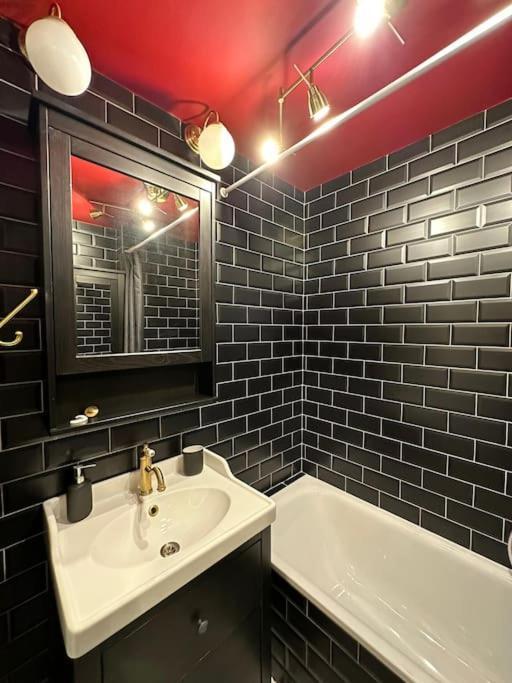 Fancy Flat In Central Bratislava Apartment Exterior photo